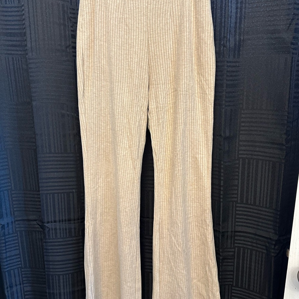 Ribbed Knit High Waisted Side Zipper Pockets Casual Flare Pants